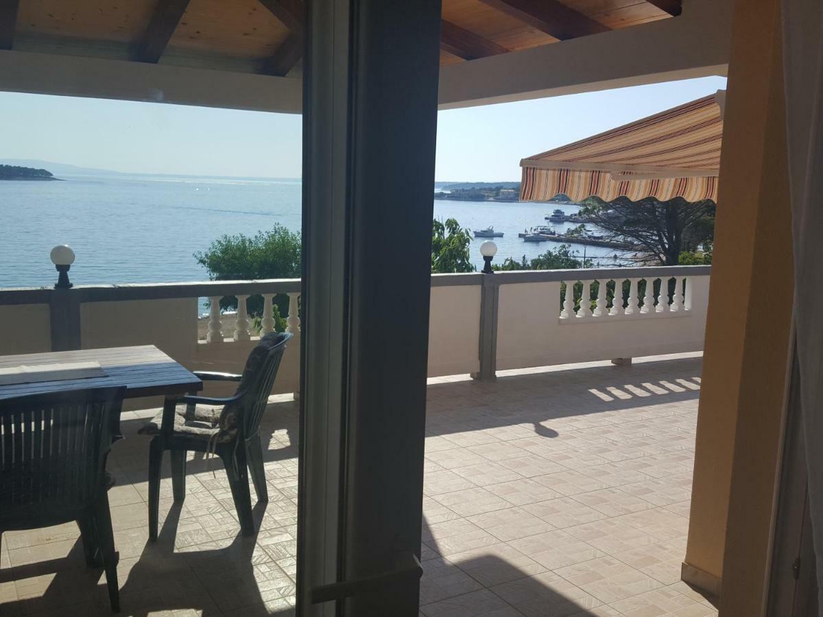Apartmani Slavica ラブ エクステリア 写真